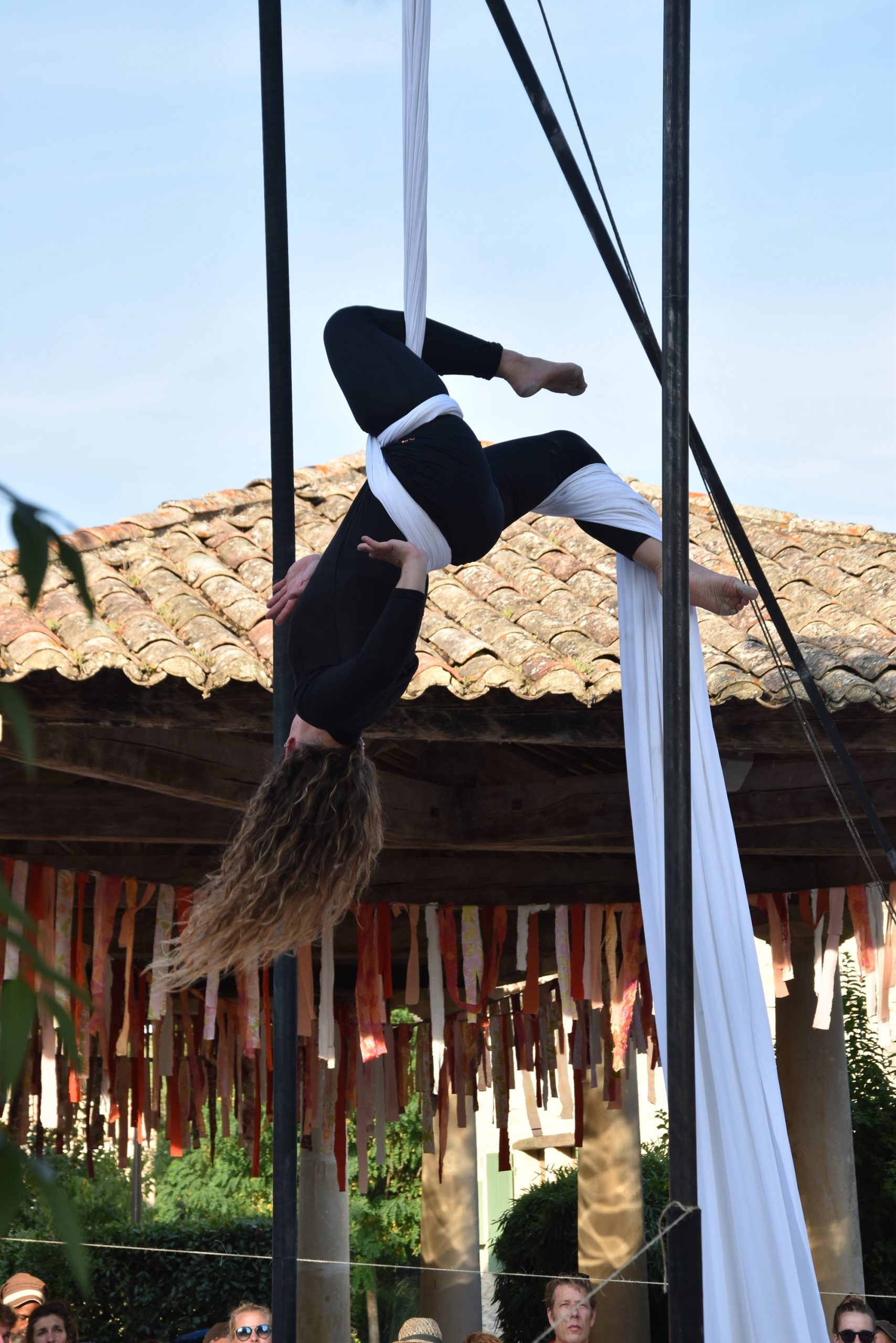 attara cirkus aux gouts d'arts gais