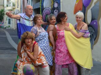 danse d'impro dans la rue de Tunis à Sète le 22 juillet 2025